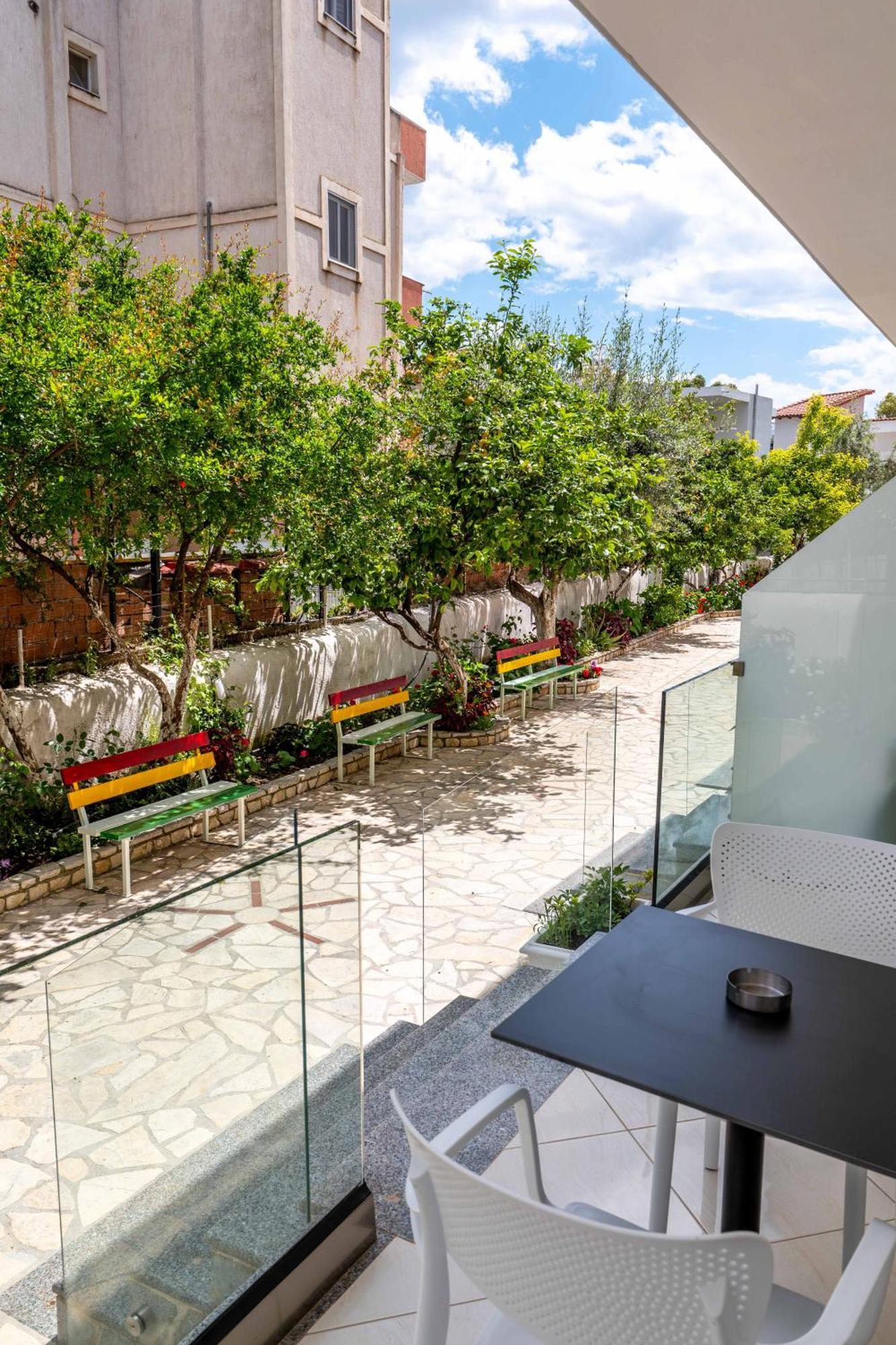 Apartments Margarita Ksamil Exterior photo