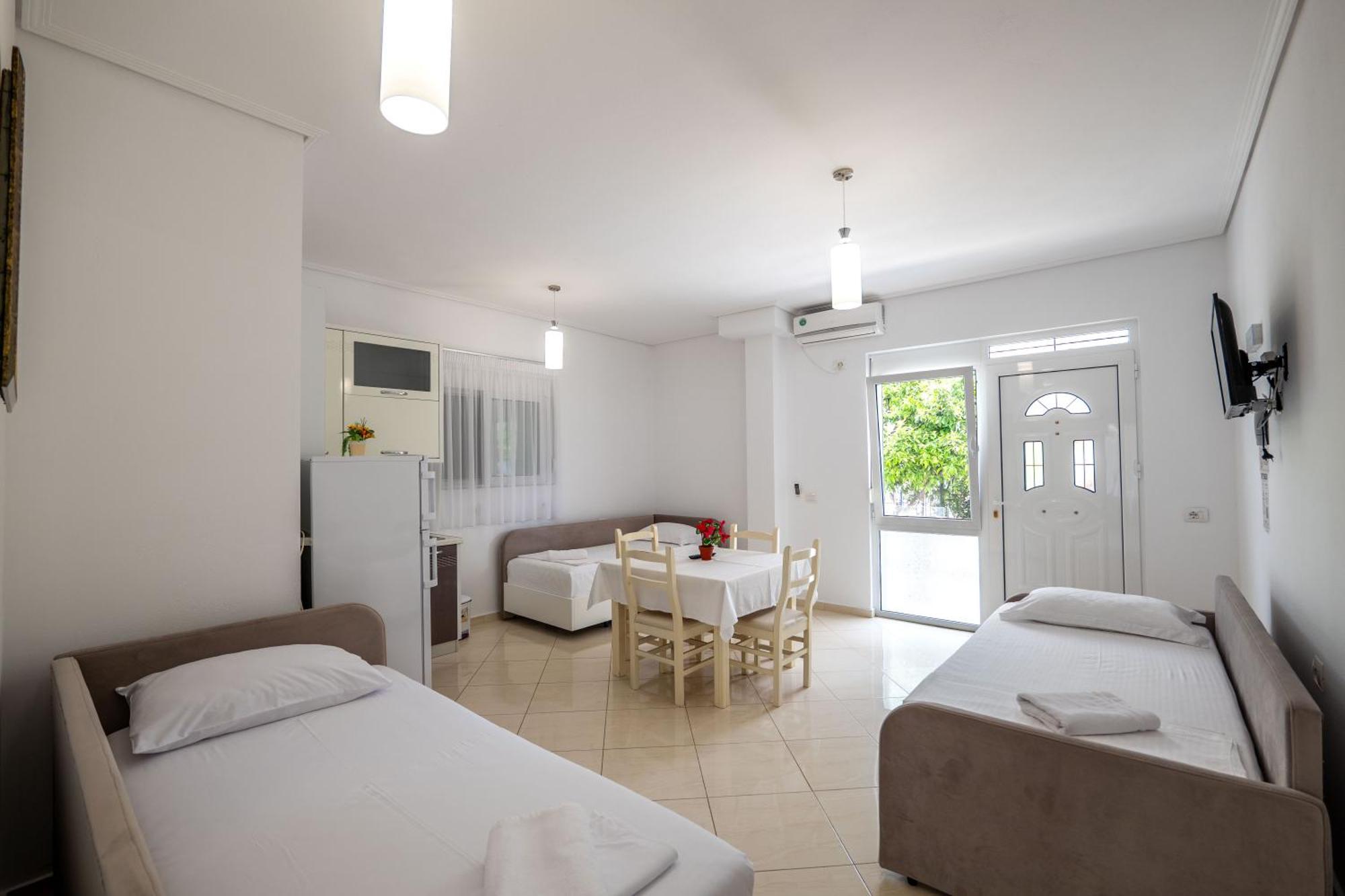 Apartments Margarita Ksamil Exterior photo