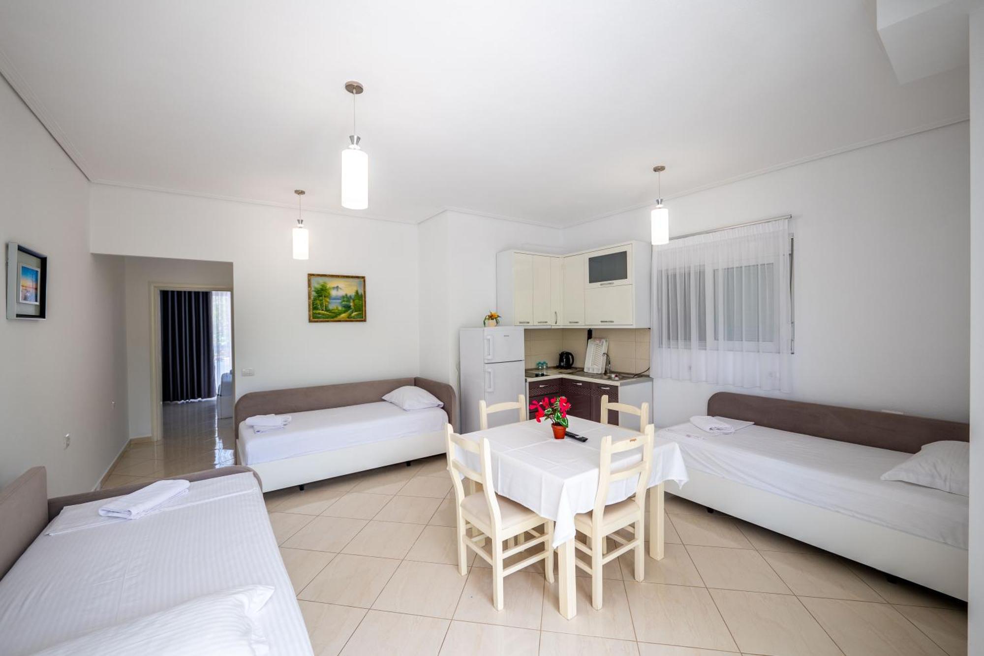 Apartments Margarita Ksamil Exterior photo